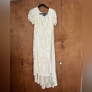 Lulus beige/off white floral midi dress